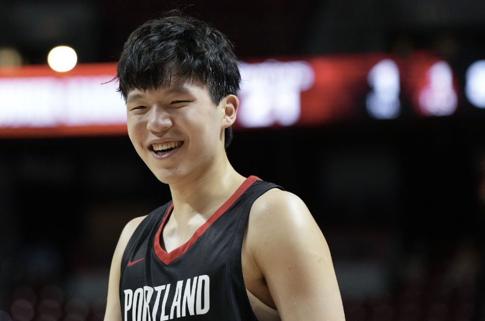 开云体育（官网）app下载-杨瀚森真值5亿！开拓者全美直播场次翻倍，超8大强队，错怪苏群了