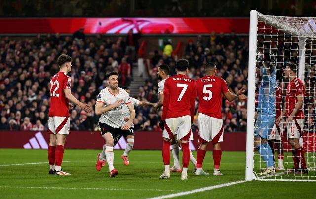 开云体育（官网）app下载-林良锋：经典双红会又平，利物浦警惕松懈变失控