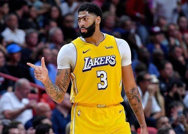 开云体育（官网）app下载-认清现实？浓眉：我们要以挑战者自居 否则别谈争冠