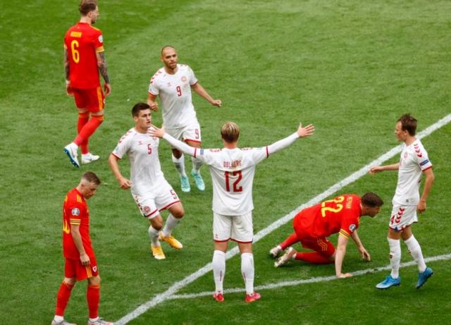 开云-“备胎”抢戏！多尔贝尔在“主场”扛起丹麦的大旗